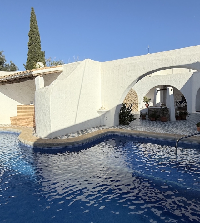 Resa estates ibiza for sale te koop villa huis zwembad san jose pool 1.jpeg